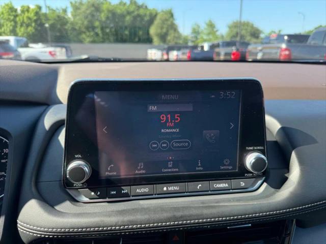 2021 Nissan Rogue SV FWD