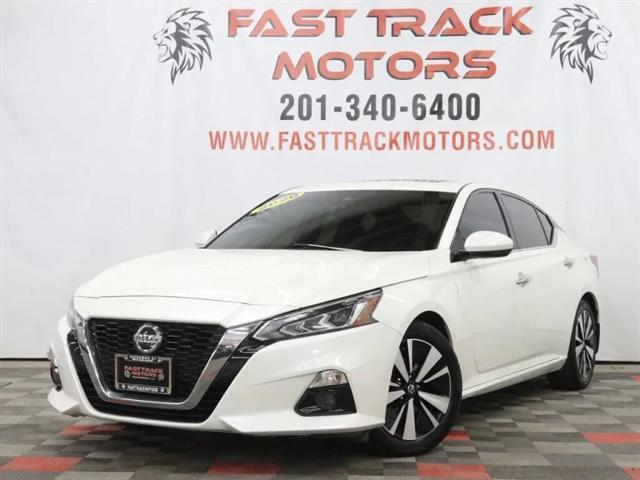 2020 Nissan Altima SV FWD for sale in Paterson, NJ
