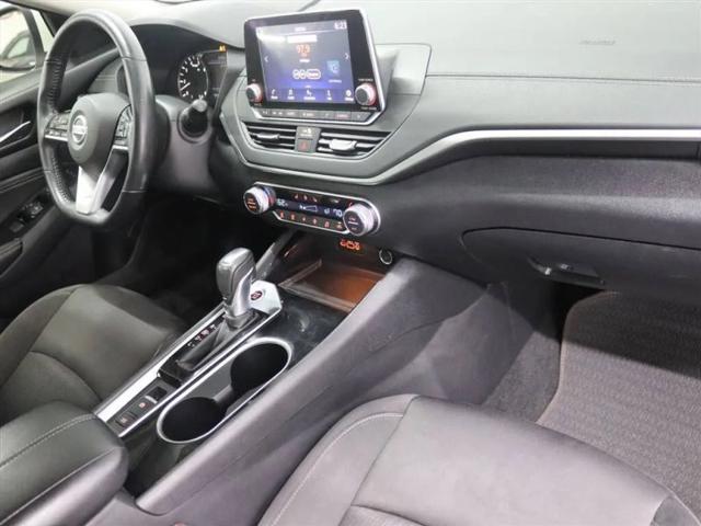 2020 Nissan Altima SV FWD