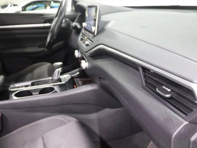 2020 Nissan Altima SV FWD