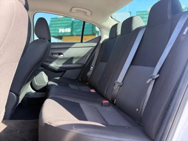 2023 Nissan Sentra SV Xtronic CVT