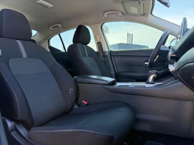 2023 Nissan Sentra SV Xtronic CVT