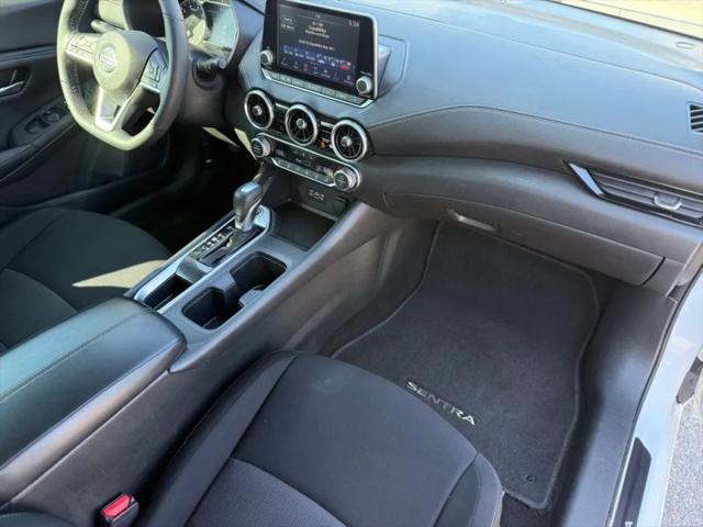 2023 Nissan Sentra SV Xtronic CVT