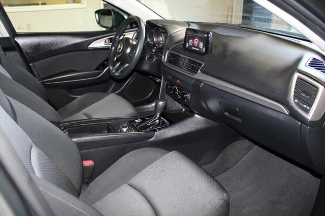 2017 Mazda Mazda3 Sport