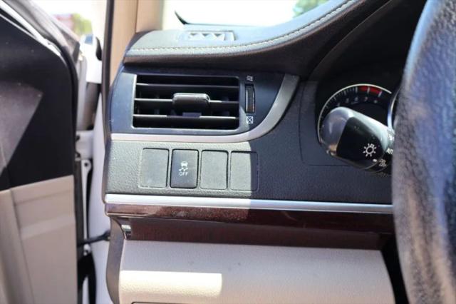 2012 Toyota Camry XLE