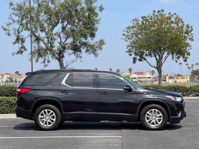 2021 Chevrolet Traverse AWD LT Cloth