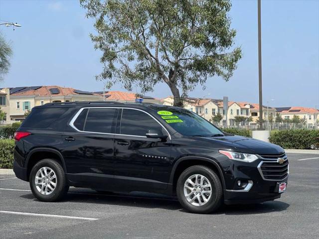 2021 Chevrolet Traverse AWD LT Cloth