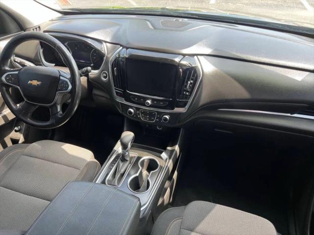 2021 Chevrolet Traverse AWD LT Cloth