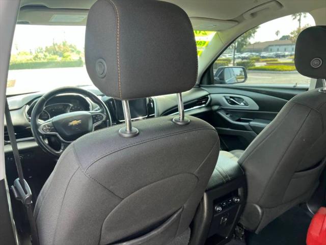 2021 Chevrolet Traverse AWD LT Cloth
