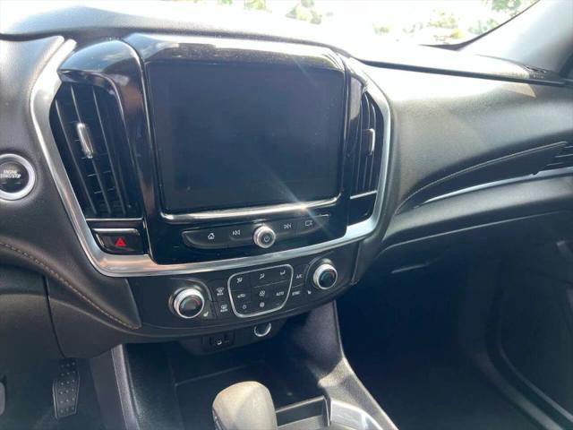 2021 Chevrolet Traverse AWD LT Cloth