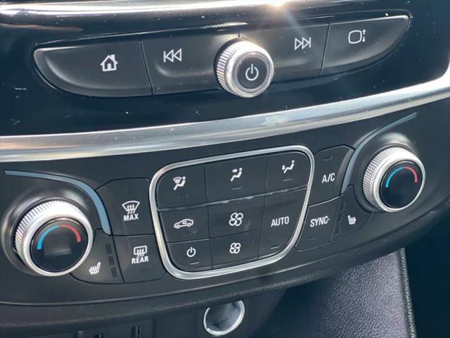 2021 Chevrolet Traverse AWD LT Cloth