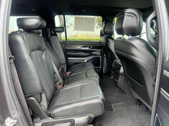 2022 Jeep Wagoneer Series II 4x4