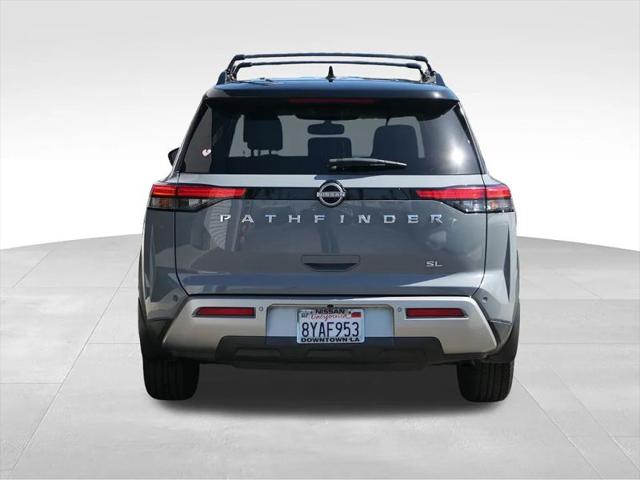 2022 Nissan Pathfinder SL 2WD