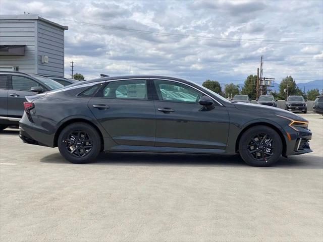 2026 Kia K5 LXS FWD