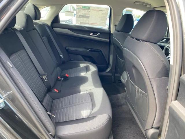 2026 Kia K5 LXS FWD