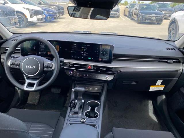 2026 Kia K5 LXS FWD