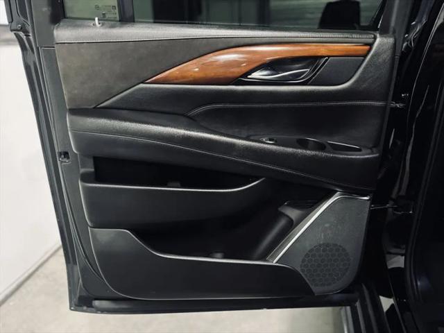 2019 Cadillac Escalade ESV Luxury