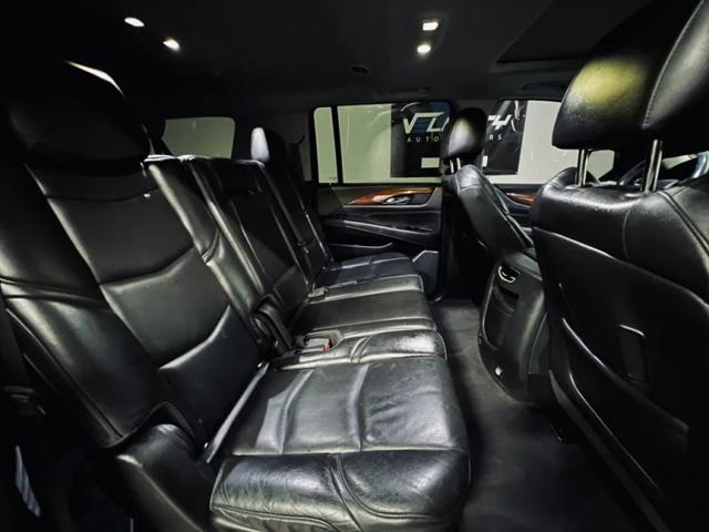 2019 Cadillac Escalade ESV Luxury