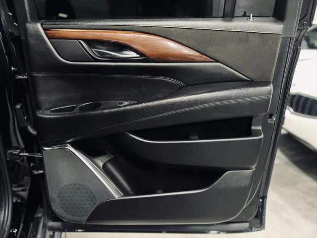 2019 Cadillac Escalade ESV Luxury