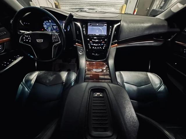2019 Cadillac Escalade ESV Luxury