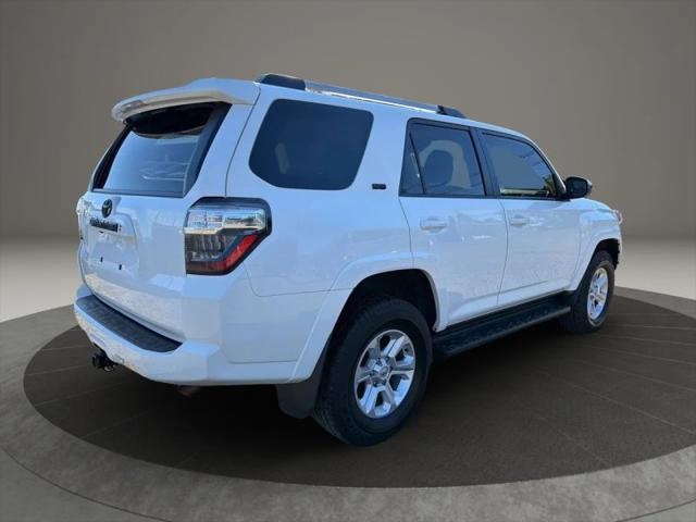 2022 Toyota 4Runner SR5