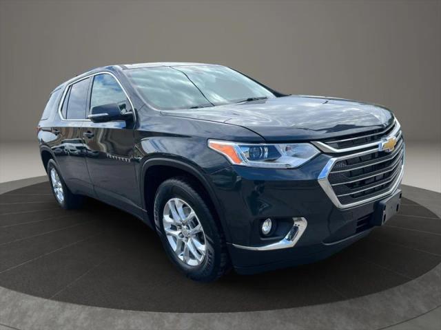 2020 Chevrolet Traverse AWD LT Cloth