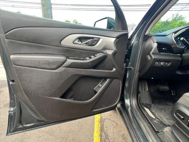 2020 Chevrolet Traverse AWD LT Cloth