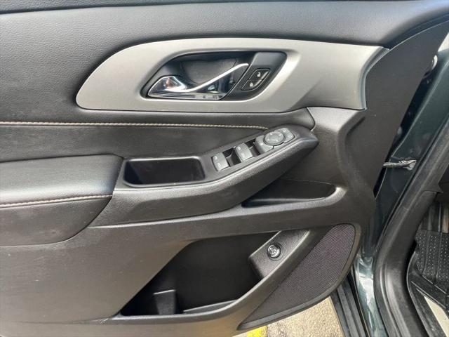 2020 Chevrolet Traverse AWD LT Cloth