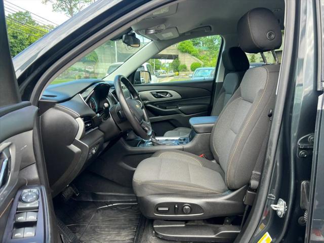 2020 Chevrolet Traverse AWD LT Cloth