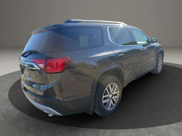 2017 GMC Acadia SLE-2