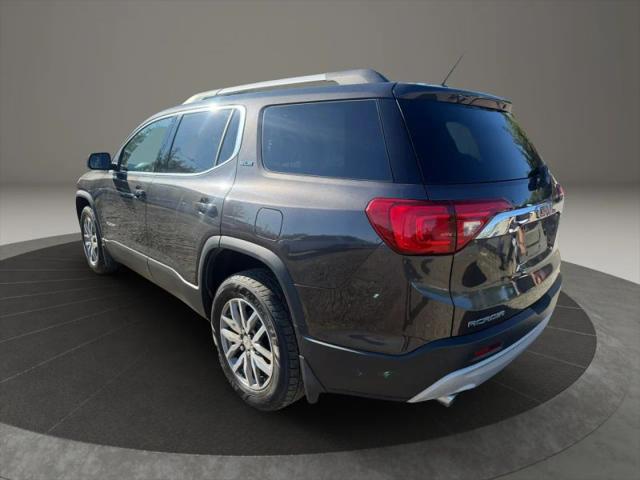 2017 GMC Acadia SLE-2