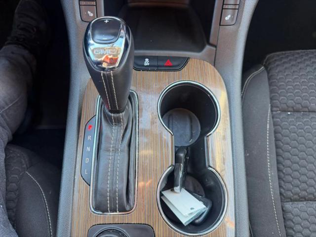 2017 GMC Acadia SLE-2