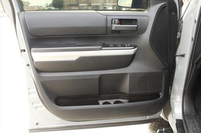 2019 Toyota Tundra SR5 5.7L V8