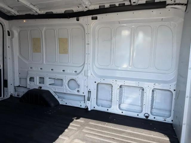 2016 Ford Transit Medium Roof w/Sliding Side Door