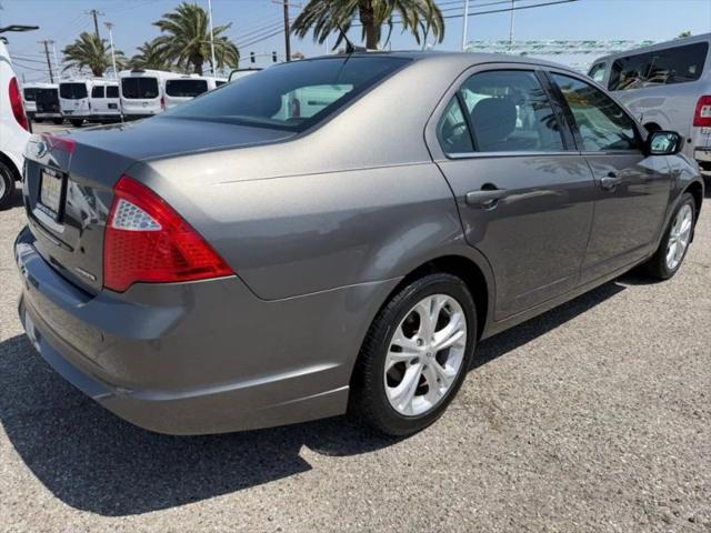 2012 Ford Fusion SE