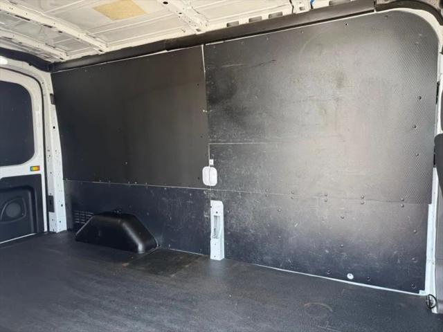 2020 Ford Transit Cargo Van Medium Roof w/LWB