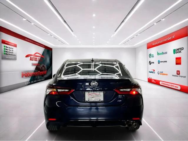 2021 Toyota Camry SE