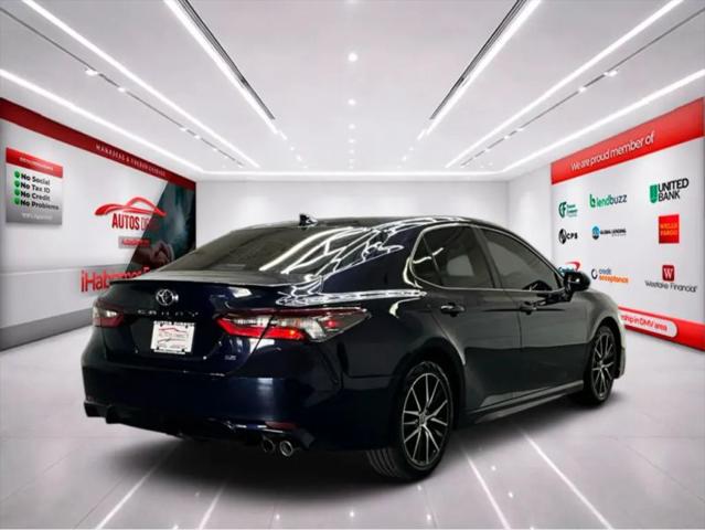 2021 Toyota Camry SE