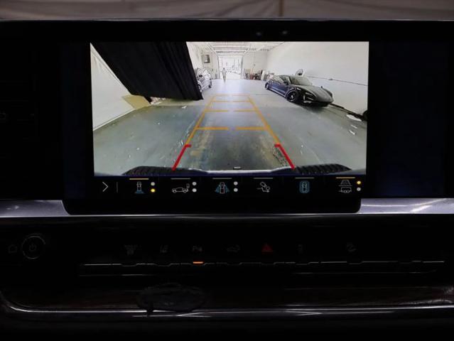 2024 Chevrolet Silverado 3500HD 4WD Crew Cab Standard Bed LT
