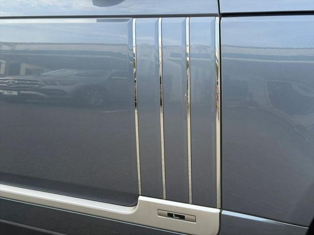 2020 Land Rover Range Rover SV Autobiography