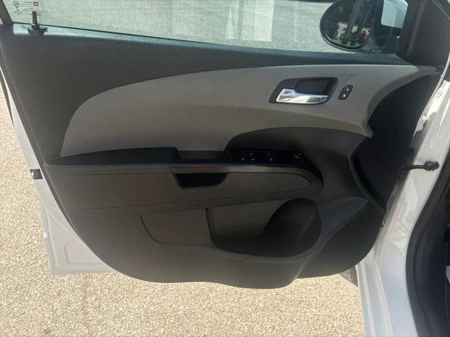 2018 Chevrolet Sonic LT Auto