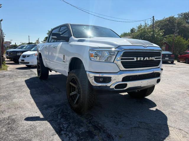 2019 Ram 1500 Big Horn/Lone Star Crew Cab 4x4 5'7" Box for sale in Baytown, TX