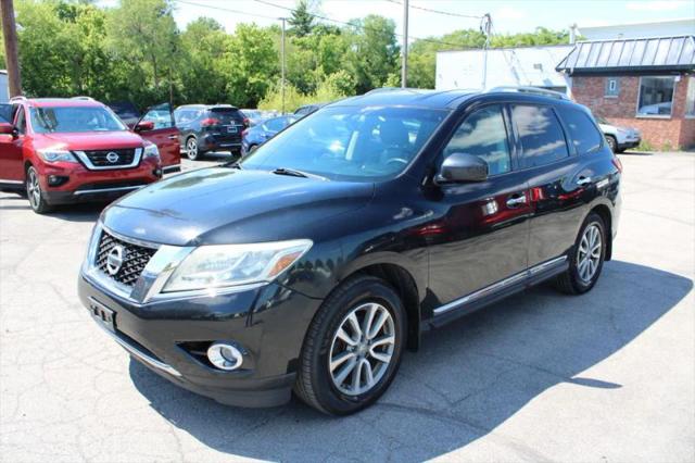 2016 Nissan Pathfinder SL