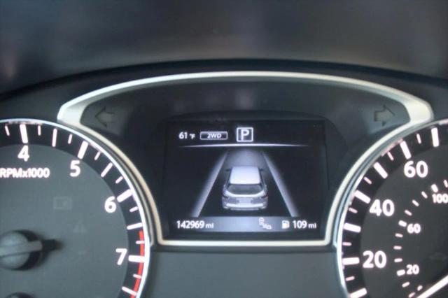 2016 Nissan Pathfinder SL