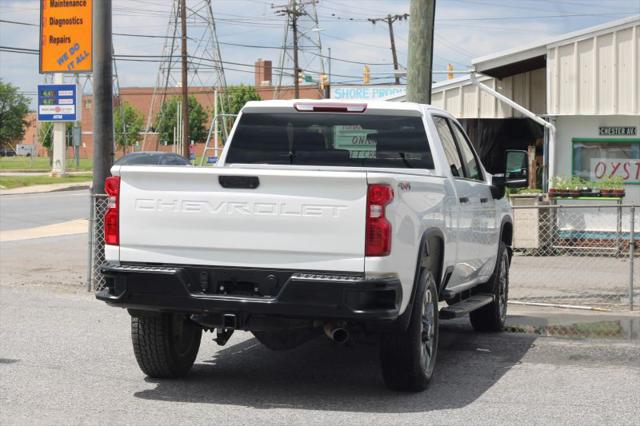 2022 Chevrolet Silverado 2500HD 4WD Crew Cab Standard Bed Custom