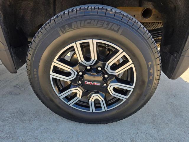 2021 GMC Sierra 2500HD 4WD Crew Cab Standard Bed AT4