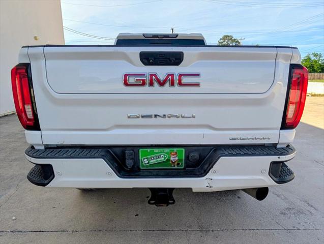 2020 GMC Sierra 2500HD 4WD Crew Cab Long Bed Denali