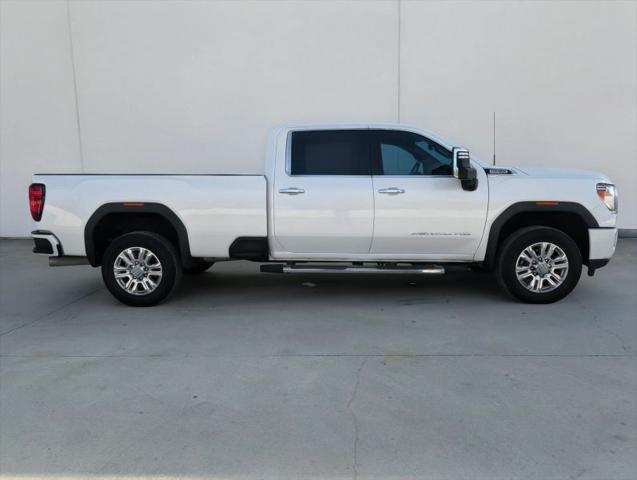 2020 GMC Sierra 2500HD 4WD Crew Cab Long Bed Denali