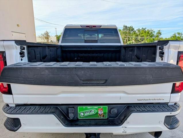 2020 GMC Sierra 2500HD 4WD Crew Cab Long Bed Denali