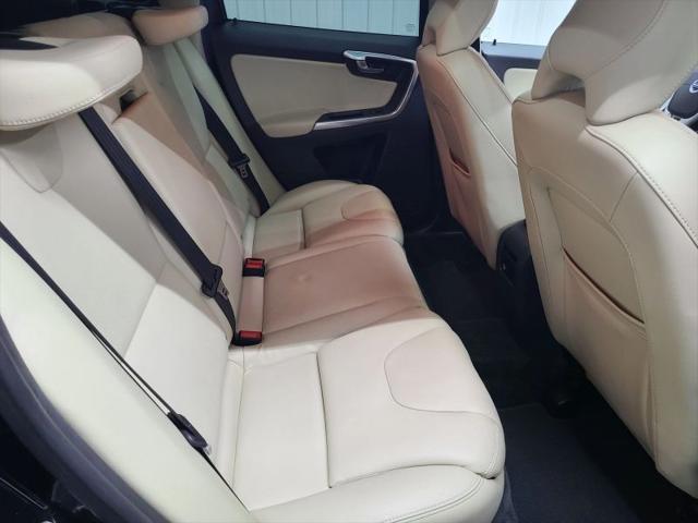 2016 Volvo XC60 T5 Premier